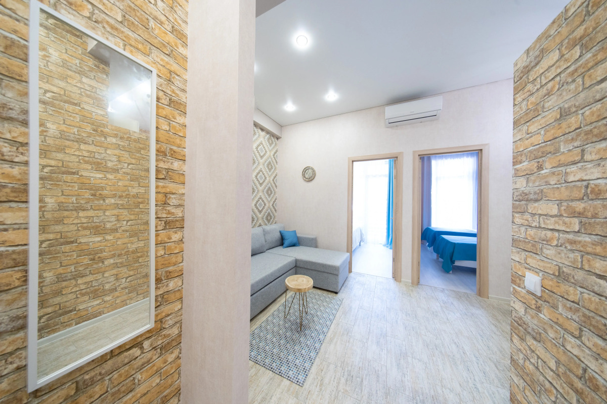 Апартаменты Море Апартаментов на Турчинского 10-1