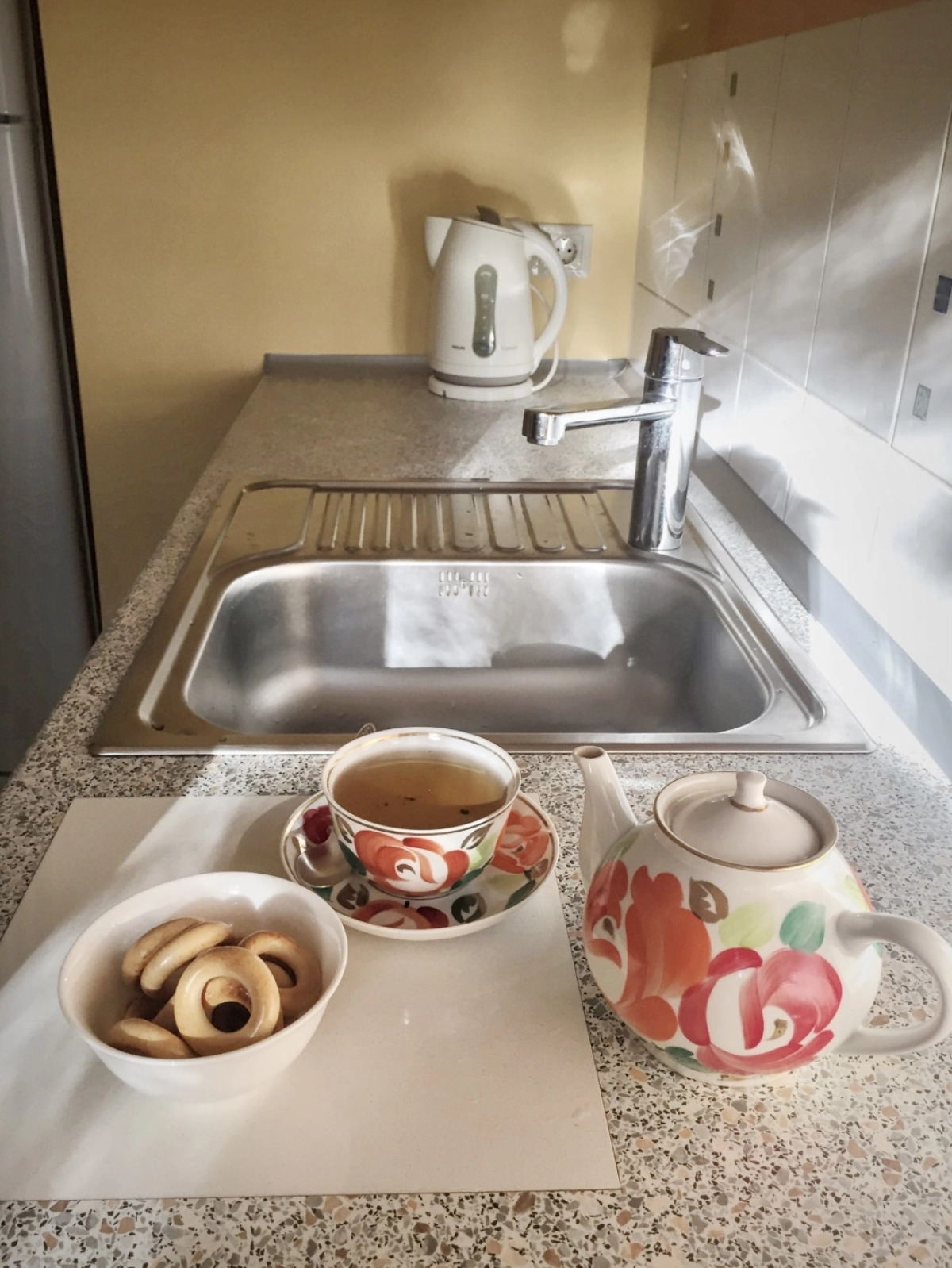 Квартира Светлая 2-Комнатная. Скандинавский Уют. 30 мин до Центра/Аэропорта. Метро и Быстрый Wi-Fi