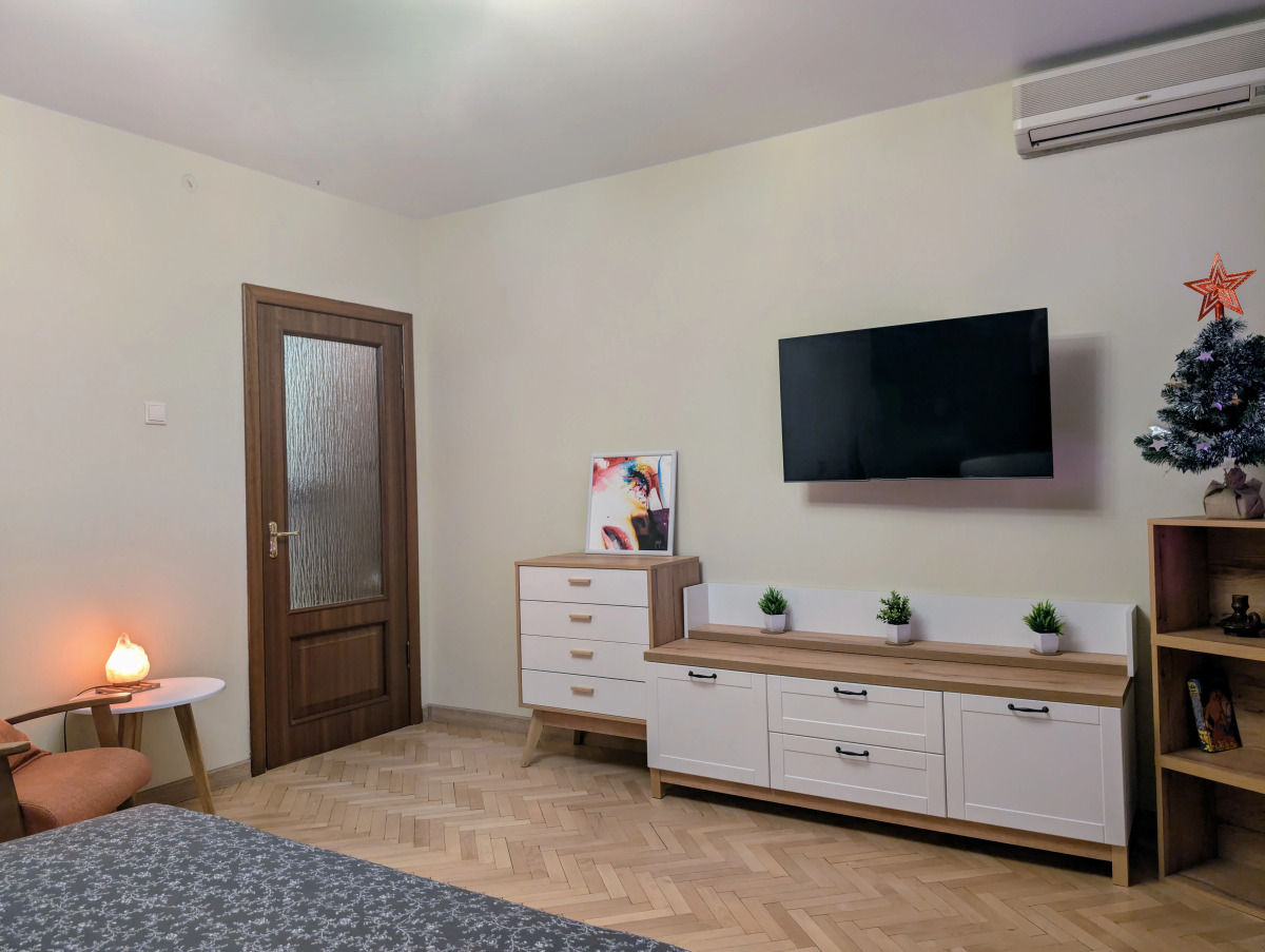 Квартира Свободна Садовая-Триумфальная 12