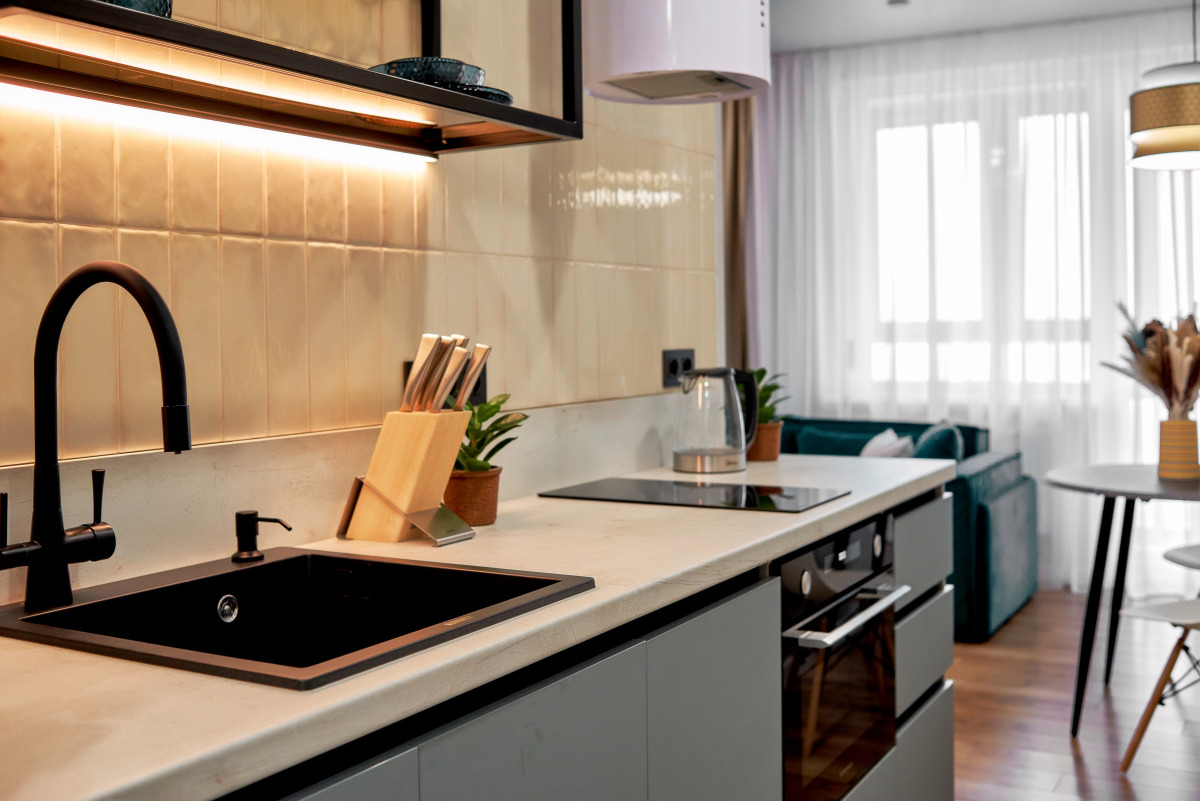 Квартира Aparts Pro Дизайнерская видовая студия у Волги в ЖК Галактика на 20 этаже