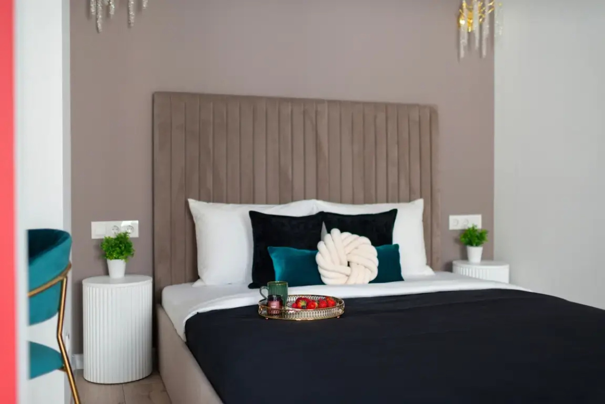 Апартаменты Novin House RED FLAT