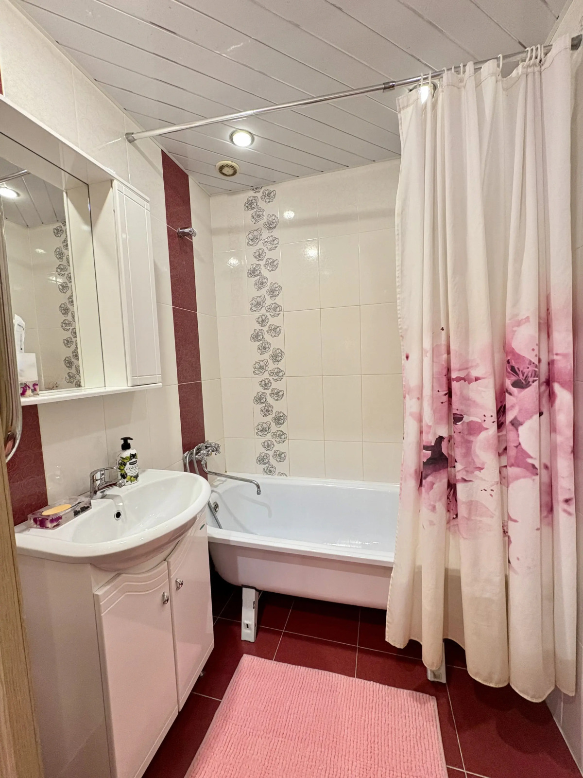 Квартира на Кузнецова 4а