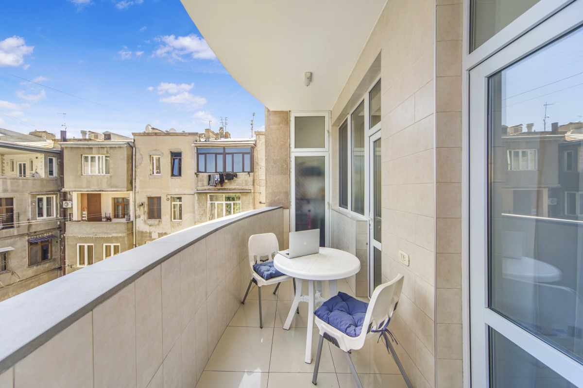 Апартаменты on Aram Street 4/3-19