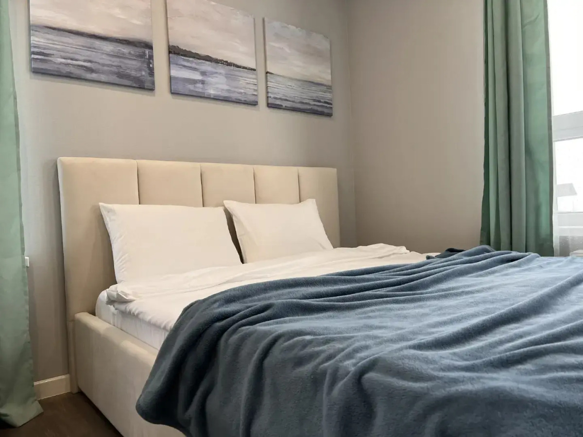 Апартаменты возле Аквапарка и  ТРЦ Планета