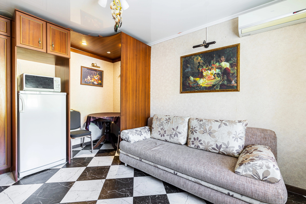 Апартаменты студия в центре