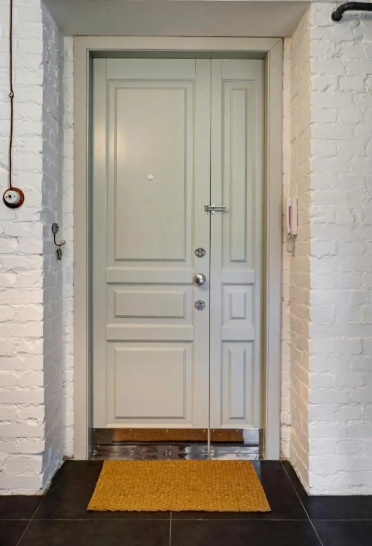 Апартаменты на Новоторжской 3