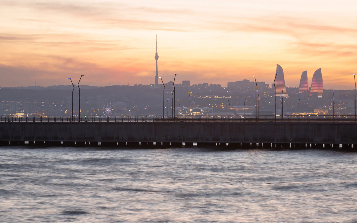 Отель Baku Marriott Hotel Boulevard