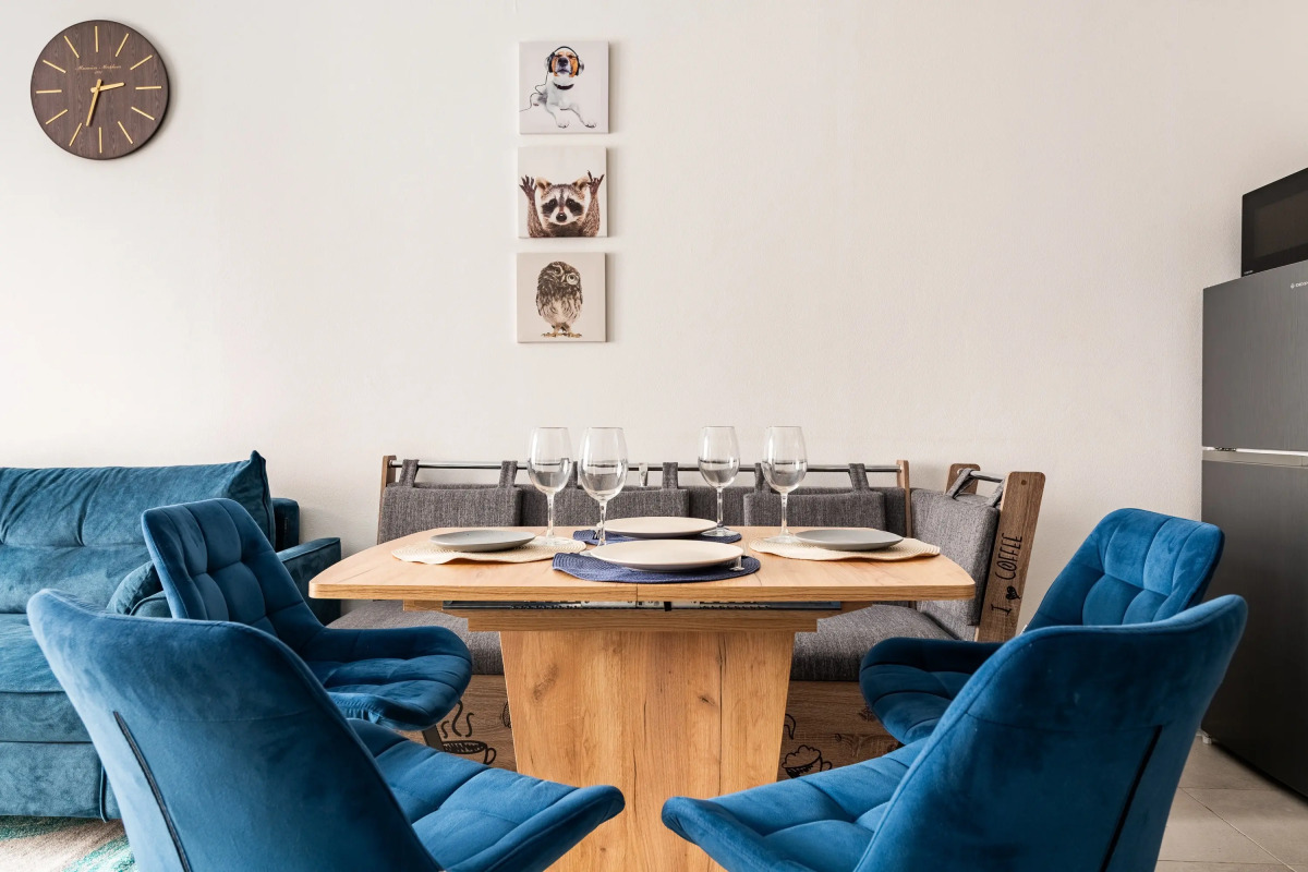 Квартира Большая Белая Кингсайз