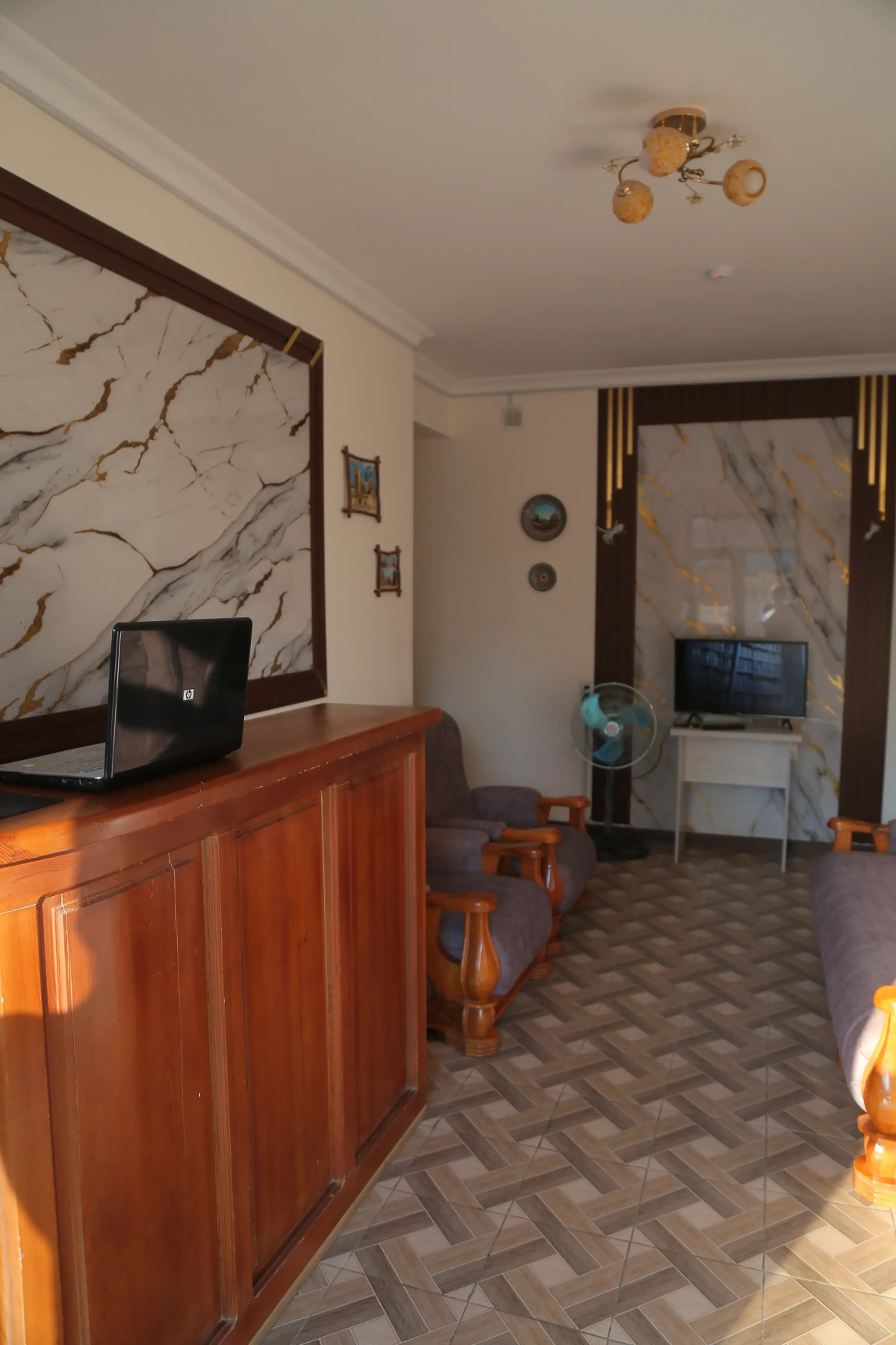 Отель Ideal Best Tour