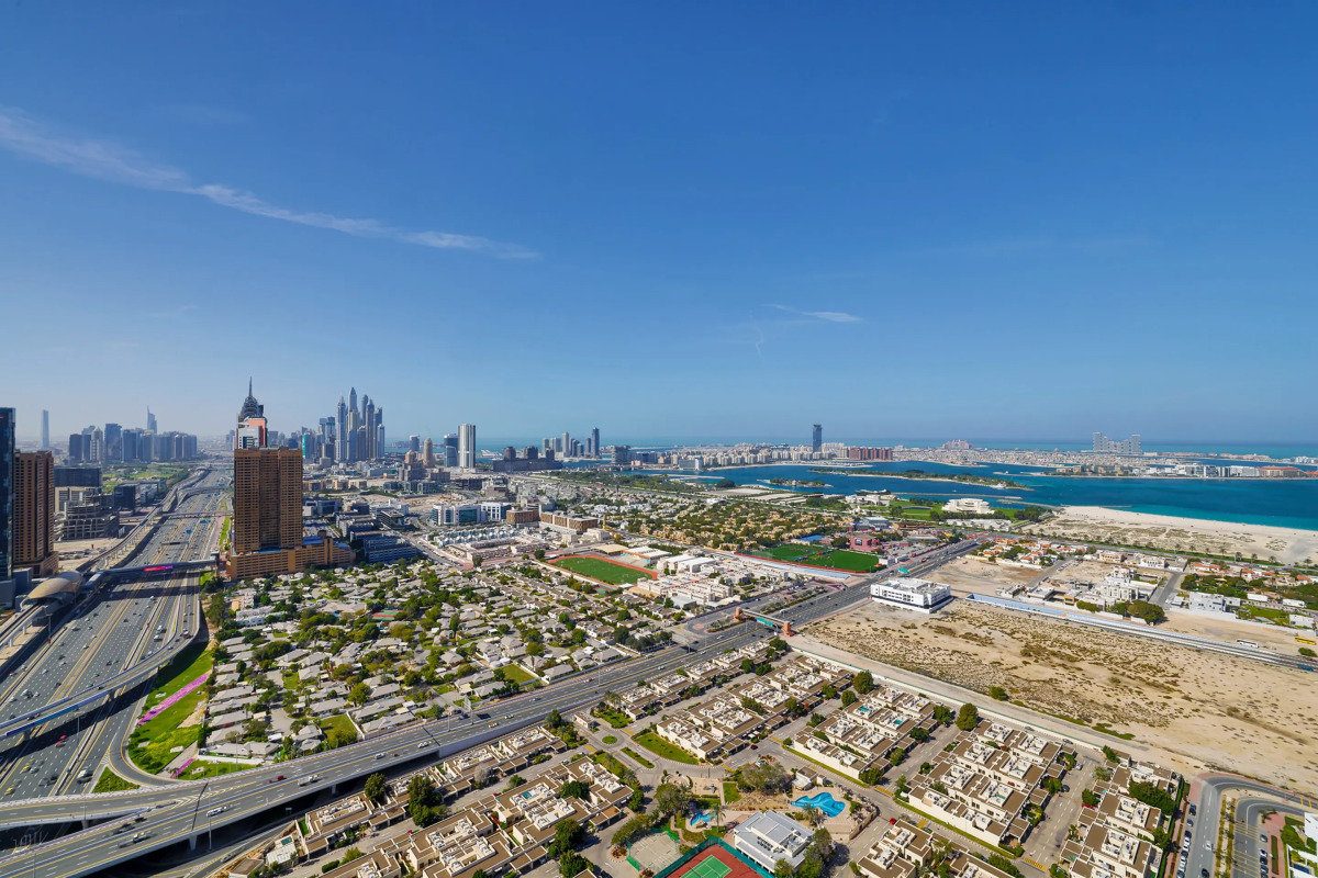 Отель La Suite Dubai Hotel & Apartments