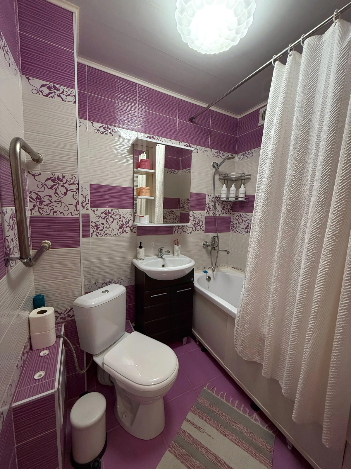 Квартира уютная с хорошим расположением на квартале