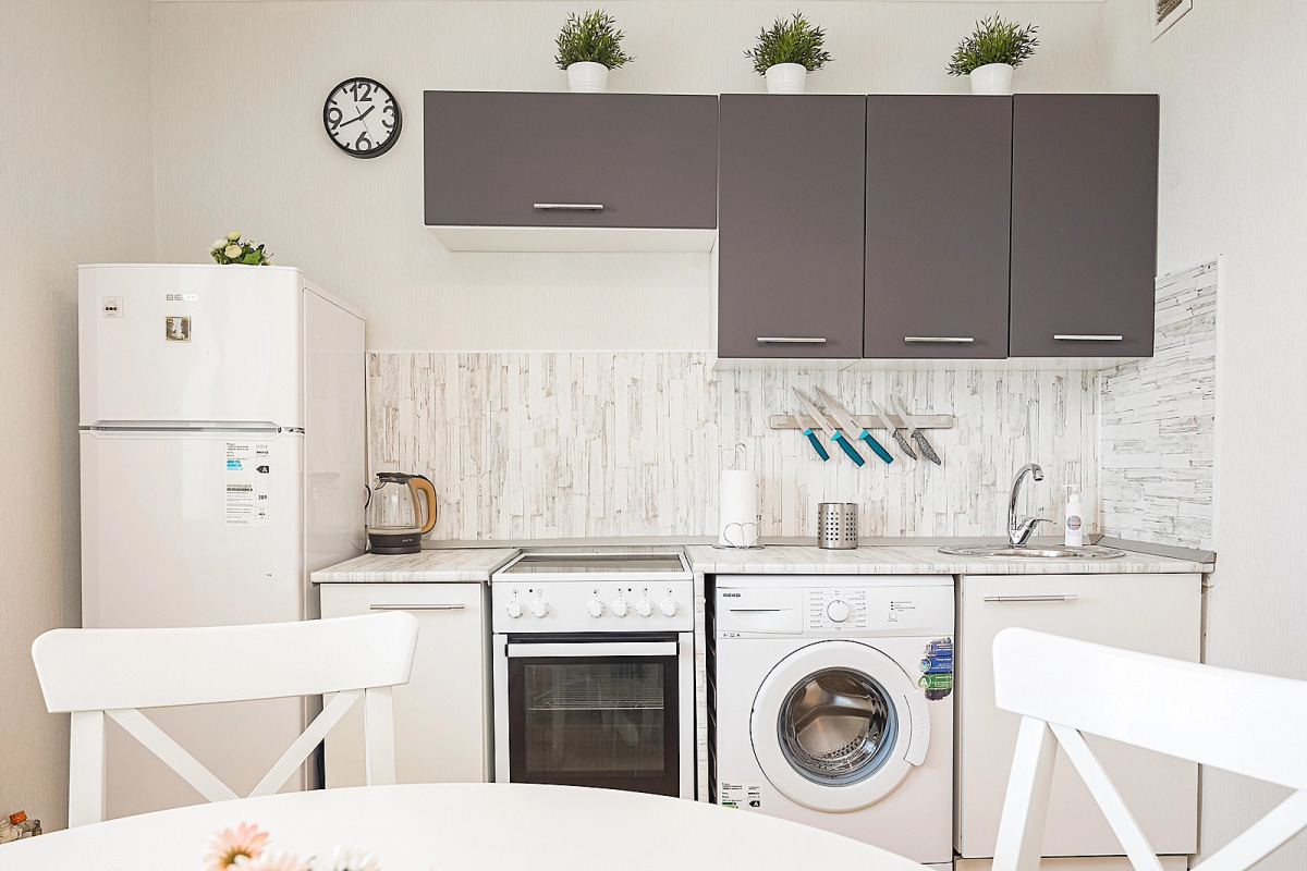 Апартаменты двухкомнатные c видом на Волгу на Волжской набережной  25, м.Cтрелка. Сова-Дом