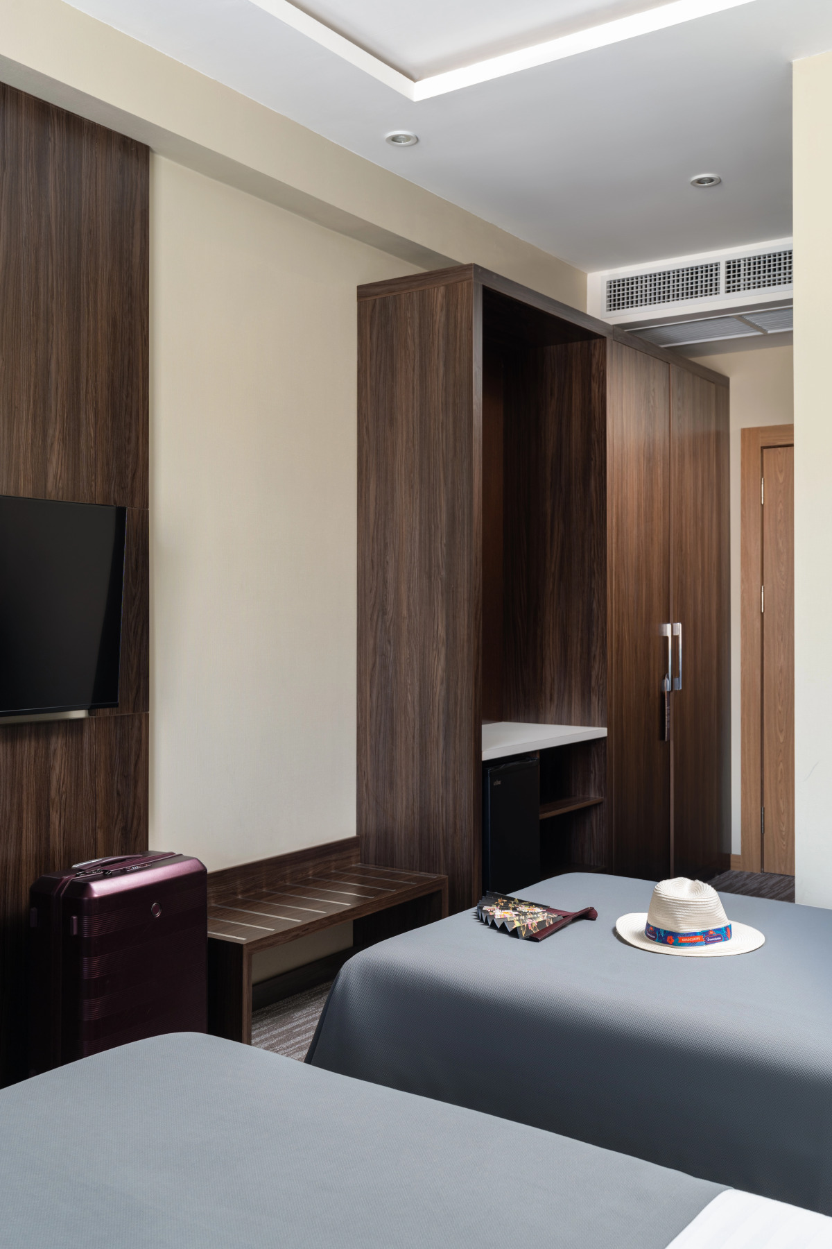 Отель StayInn City Center