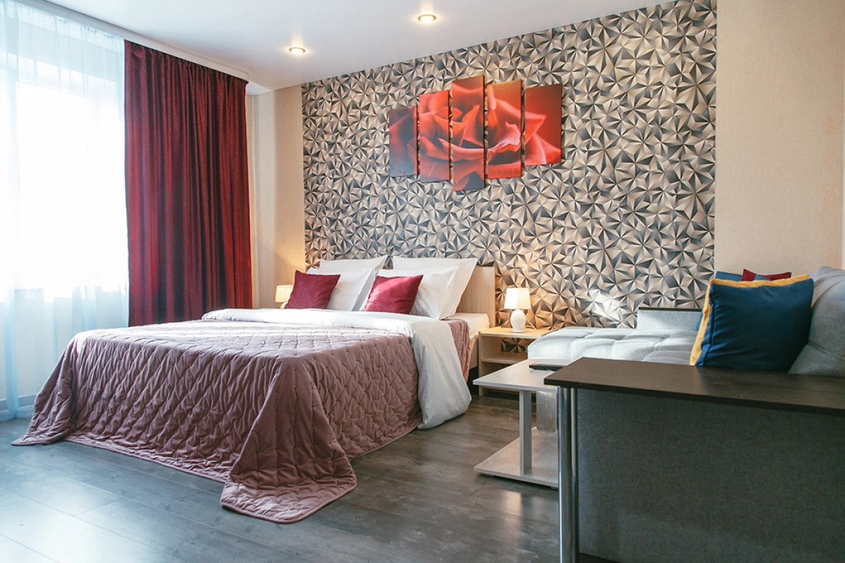 Апартаменты Пять Звёзд у Офиса Транснефть-Сибирь