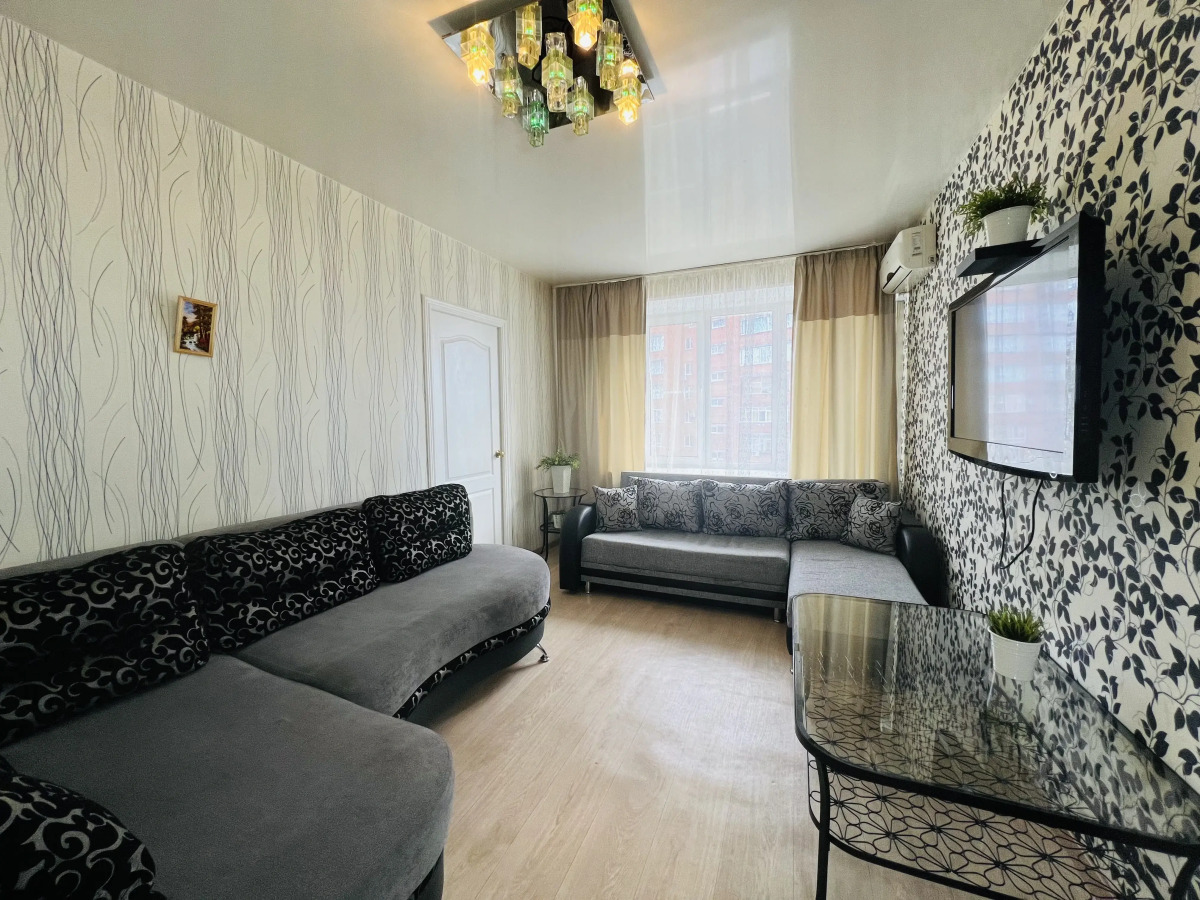 Квартира 2-х комнатная на Максима Горького в Нижнем Новгороде