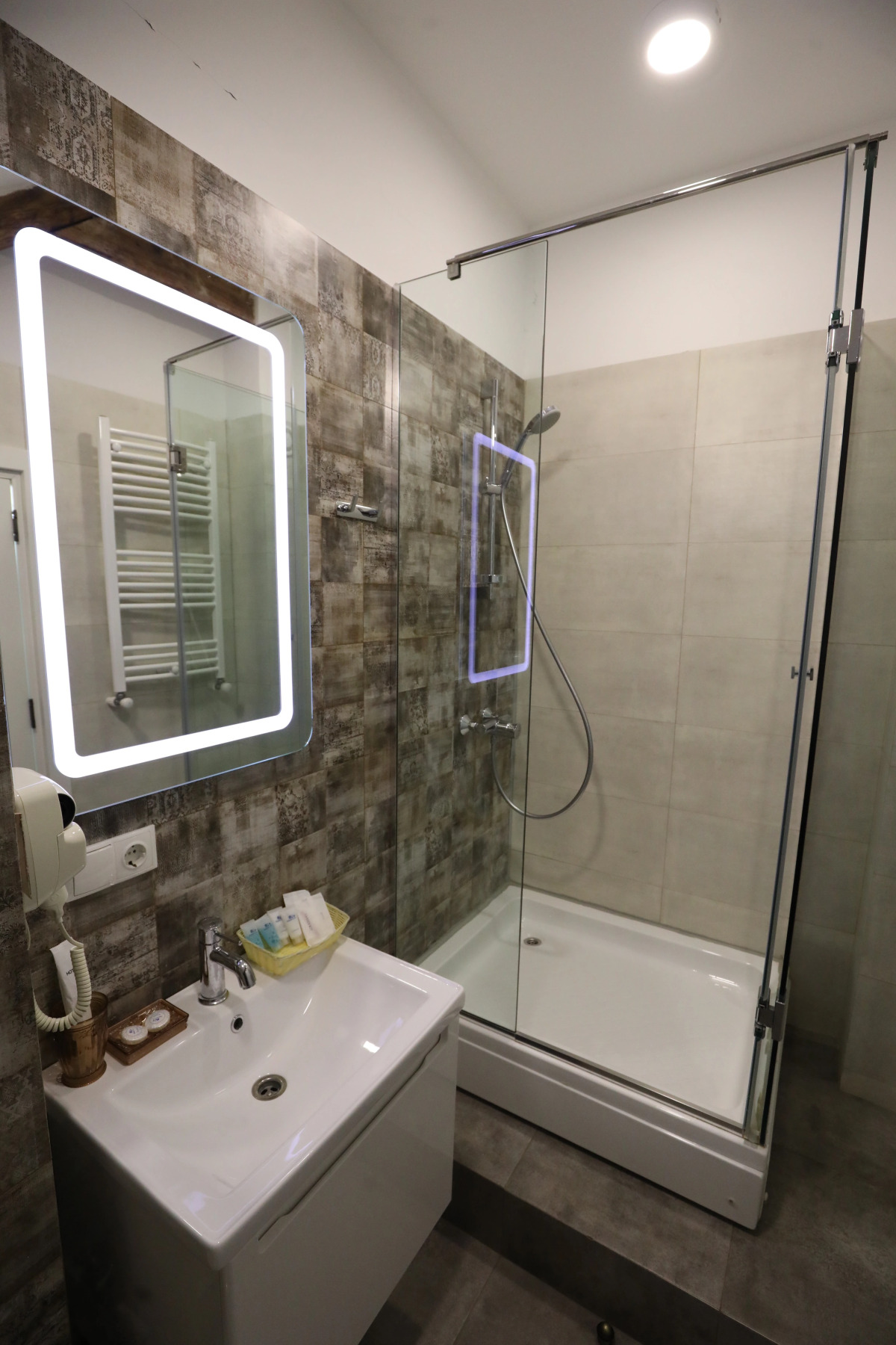 Отель История Тбилиси