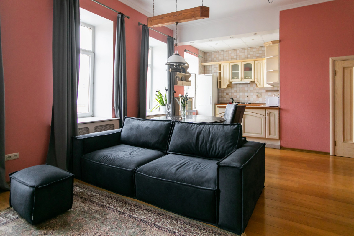 Апартаменты четырёхкомнатные в центре города