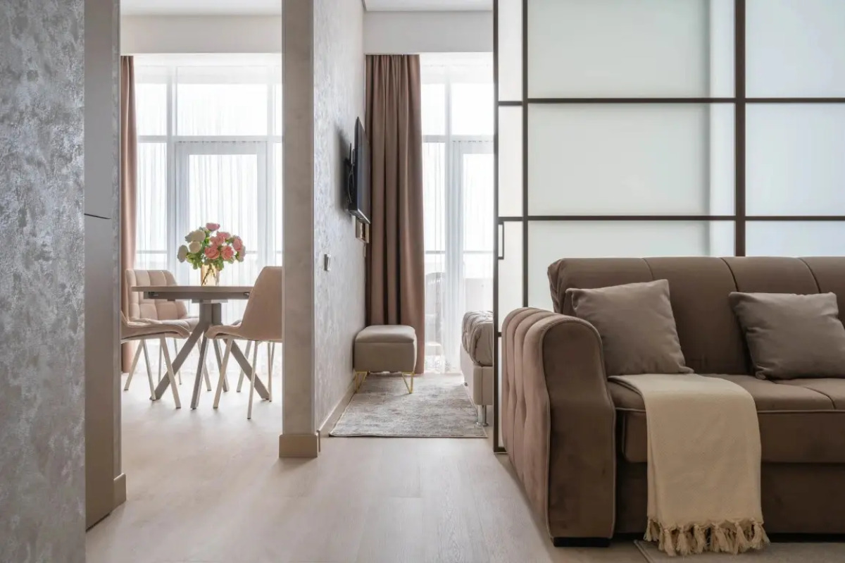 Апартаменты RED APARTMENTS Светлана Парк Офелия