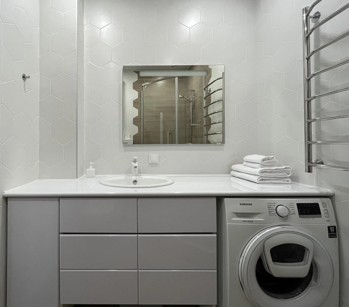 Квартира Уютная Трехкомнатная в Спальном Районе