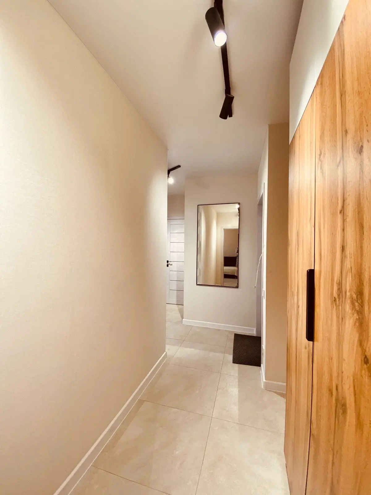 Апартаменты Двухкомнатный Люкс с Красивым Видом 72/2