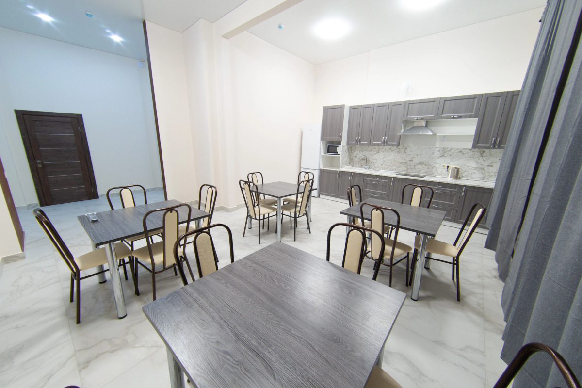 Мебелированные комнаты Rадость