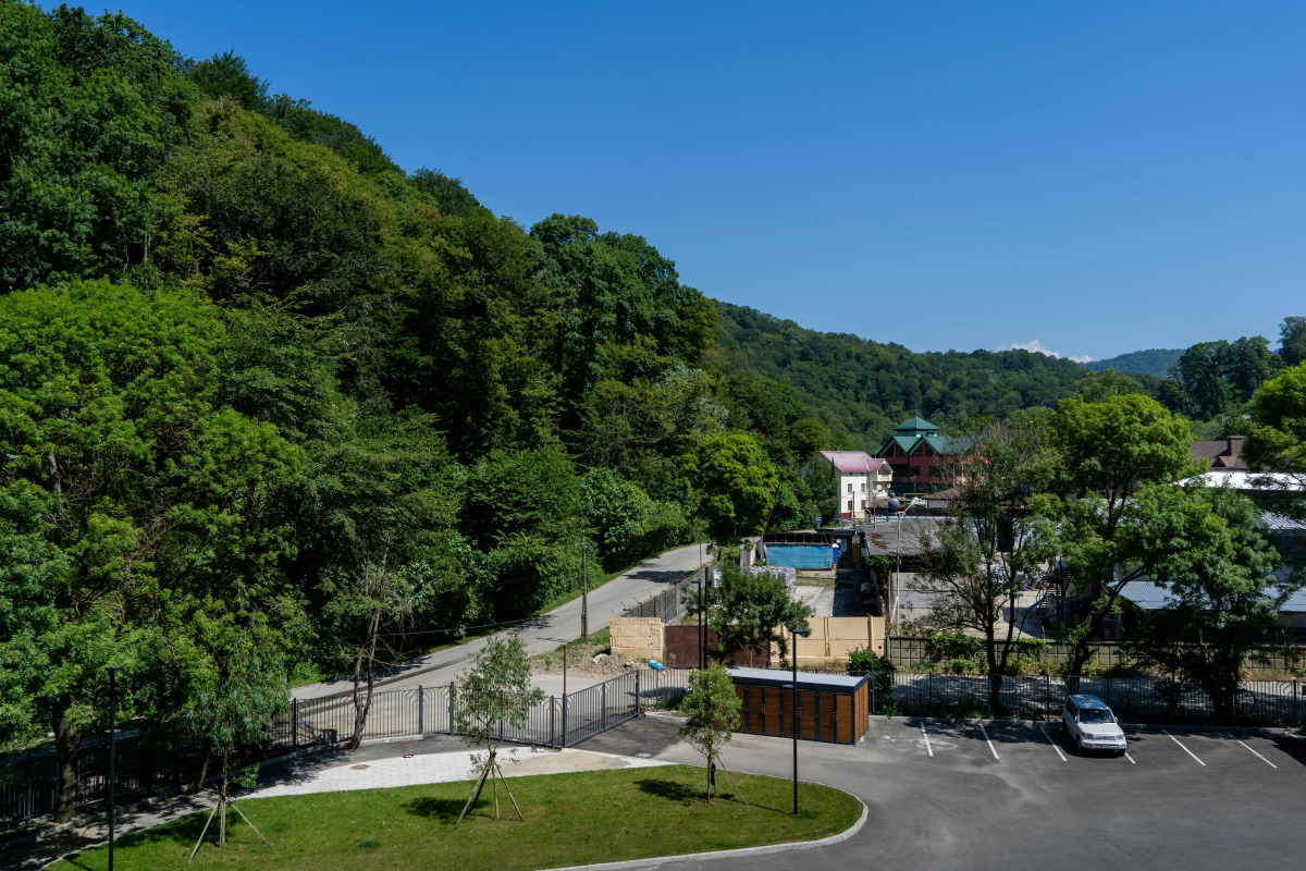 Апартаменты Патио УК Атмосфера с видом на горы