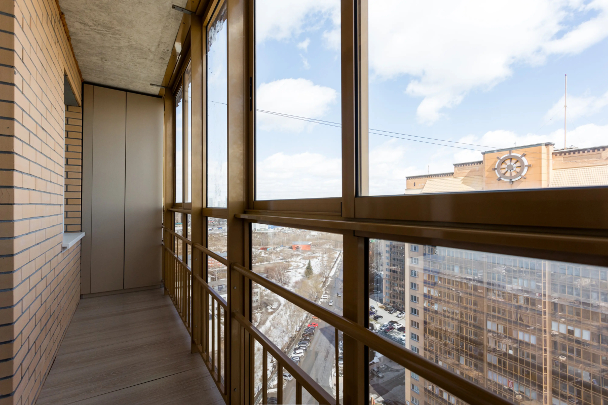 Апартаменты  на 18 Этаже Hugge Place