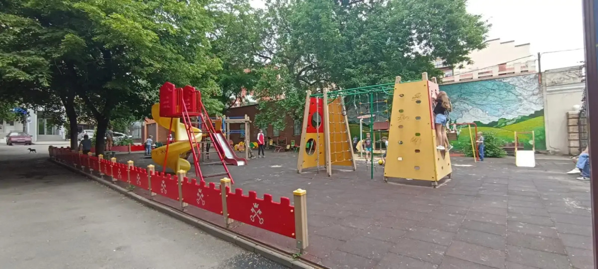 Апартаменты на Пушкинской 101 1