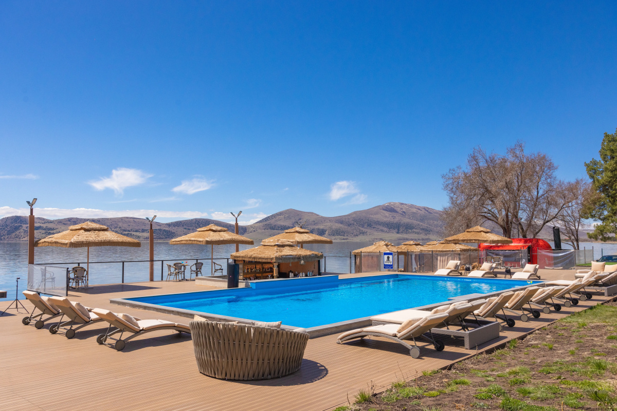Глэмпинг Comuna Sevan