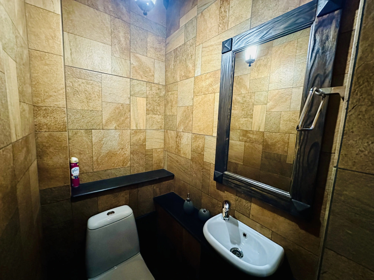 Квартира на Аланской, 25 "Пентхаус"