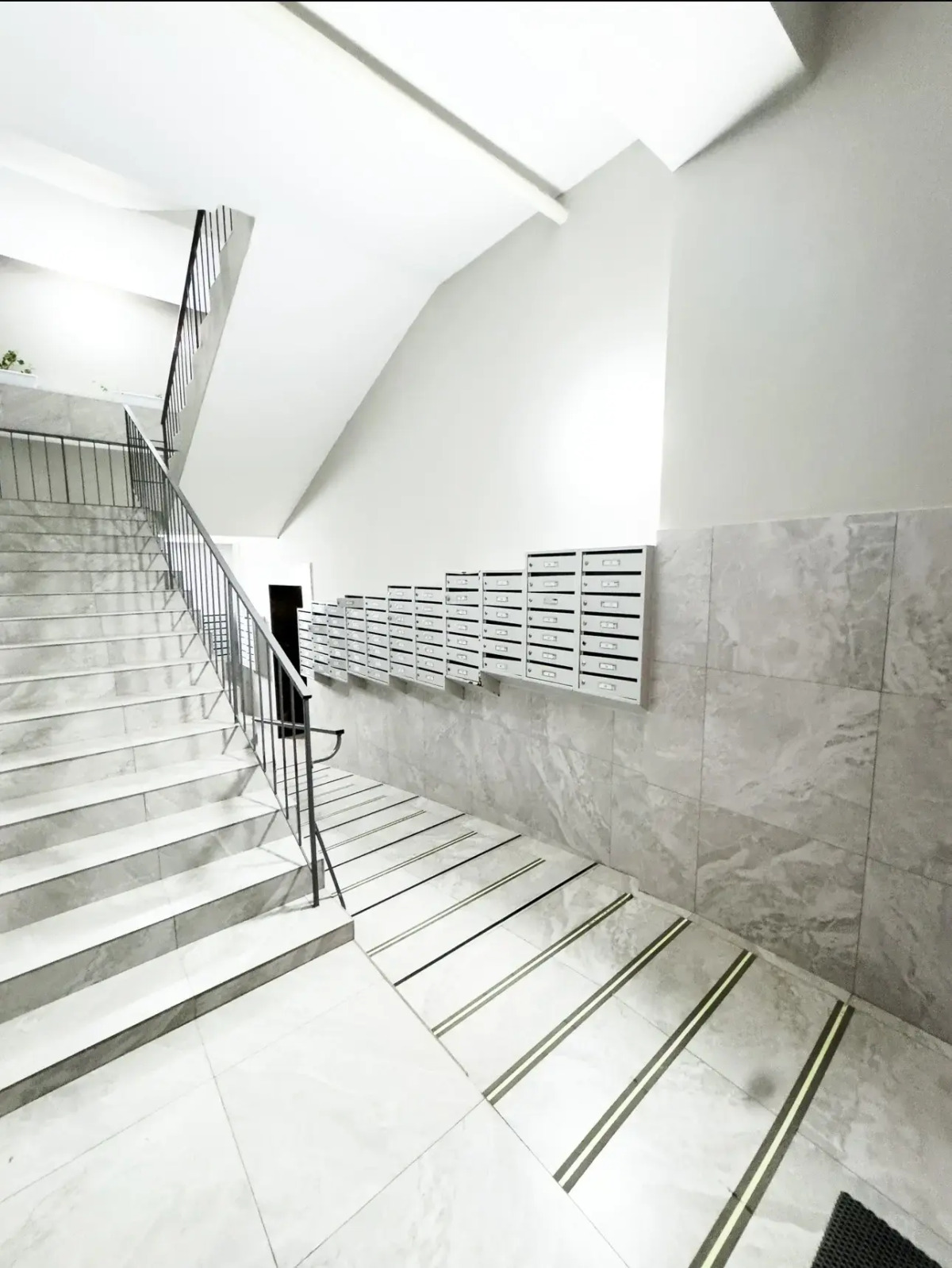 Апартаменты на Сенявина 5