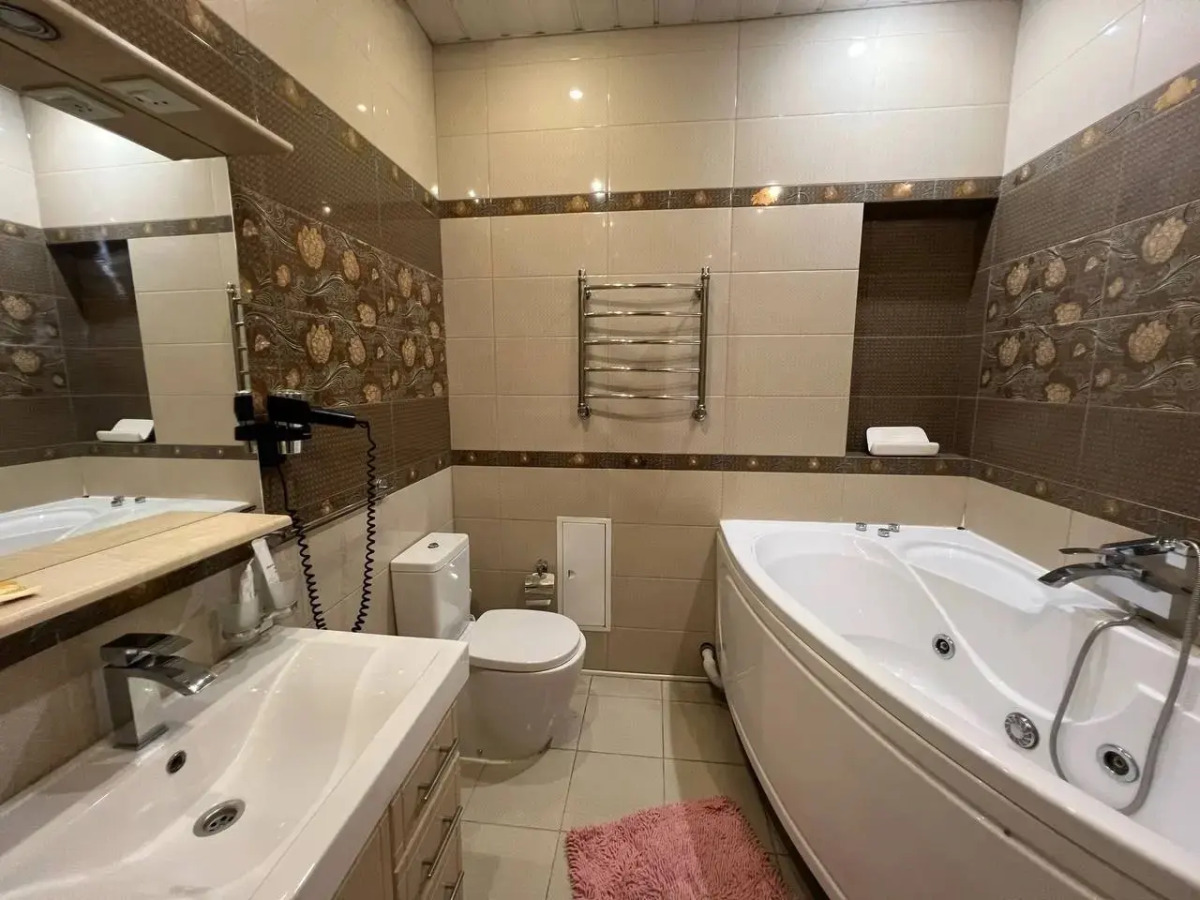 Отель Автор