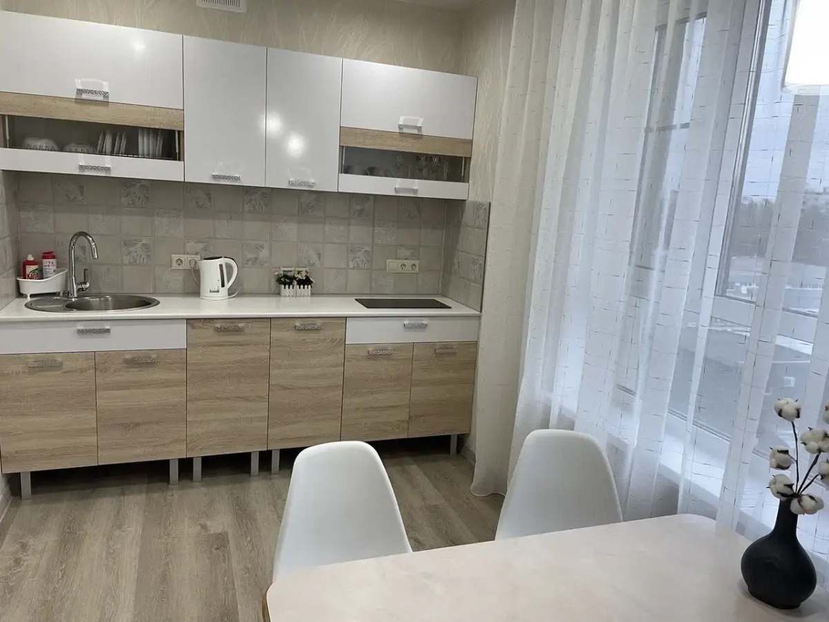 Квартира Новая Двухкомнатная Кардиоцентр 7 мин, Буртасы через дорогу