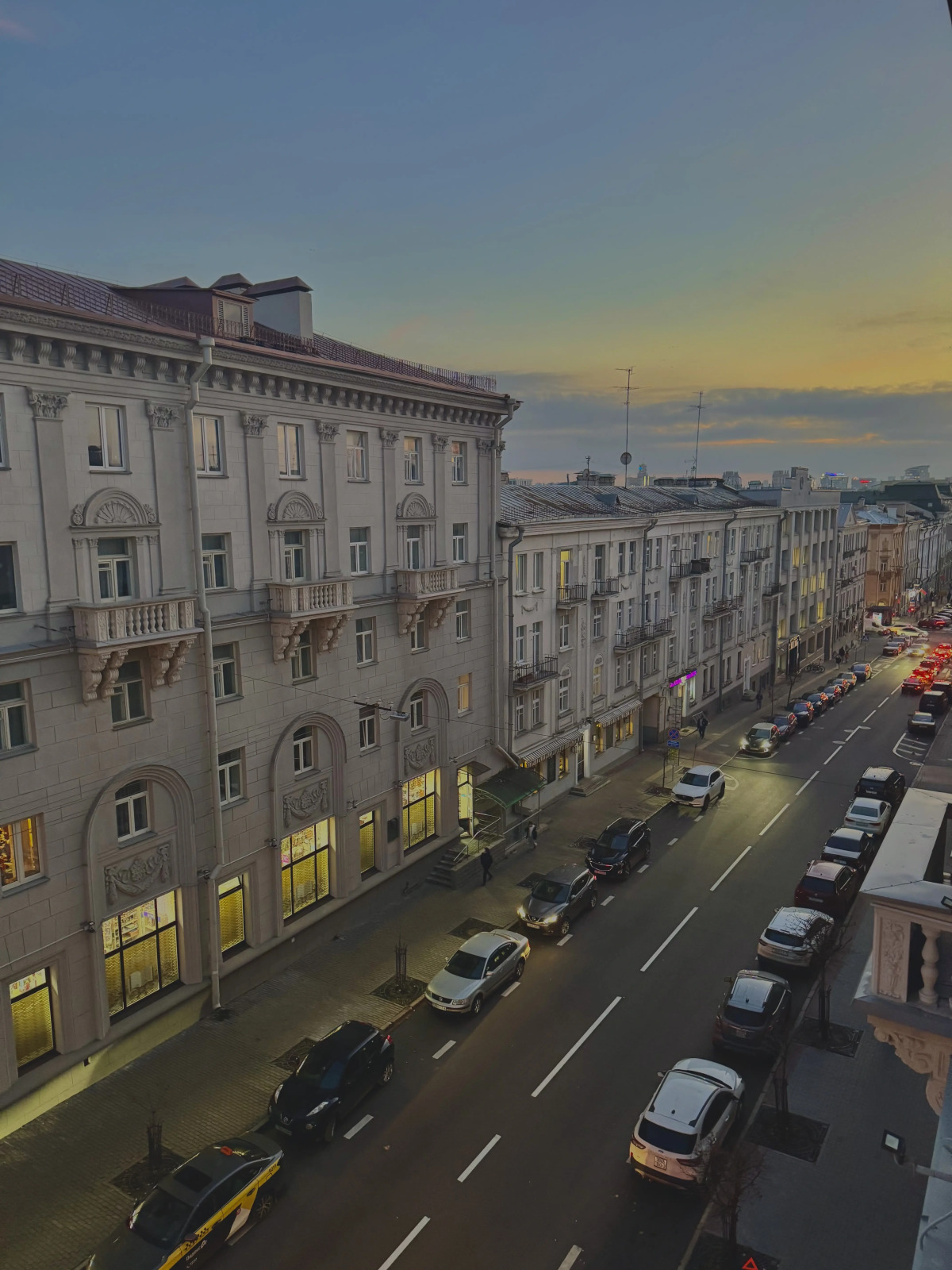 Апартаменты Шикарные апартаменты в нулевом километре Минска с 24/7 заселением