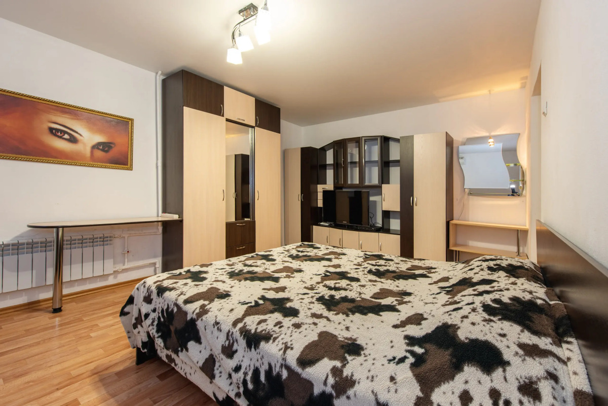 Апартаменты Яр-сутки на Московском 159