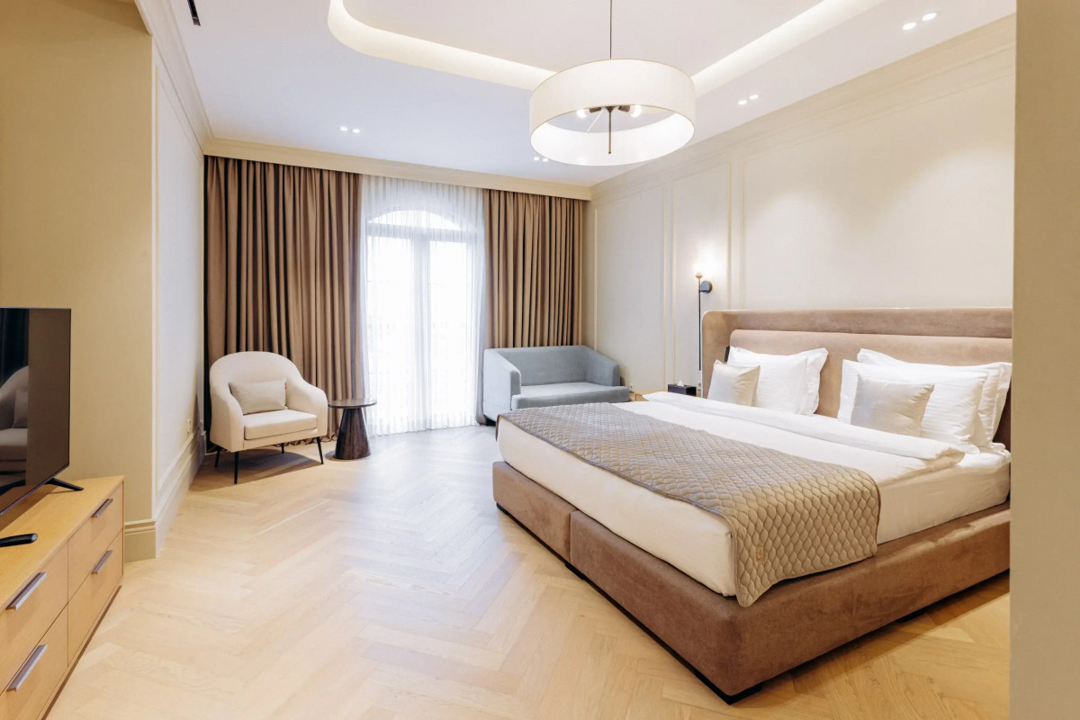 Апарт-отель Four Seasons