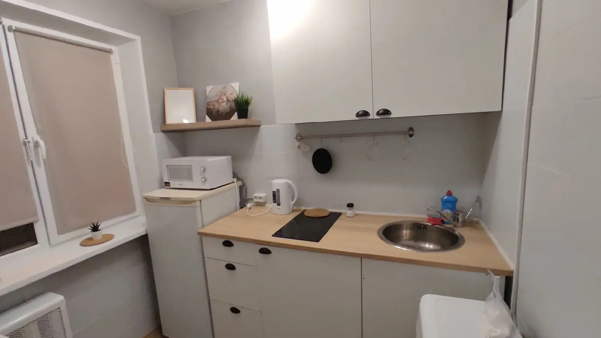 Квартира Двухкомнатная 50 лет Октября 33