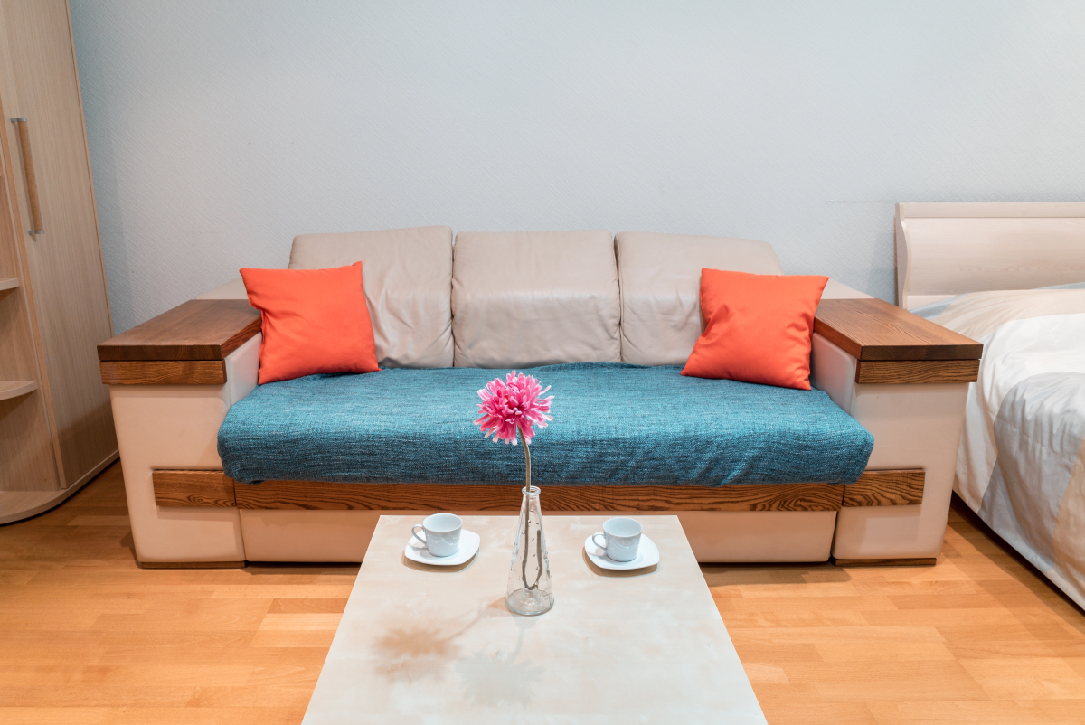 Апартаменты на Новомостовой 8