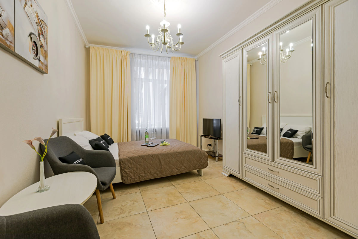 Квартира Напротив Белорусского Цирка