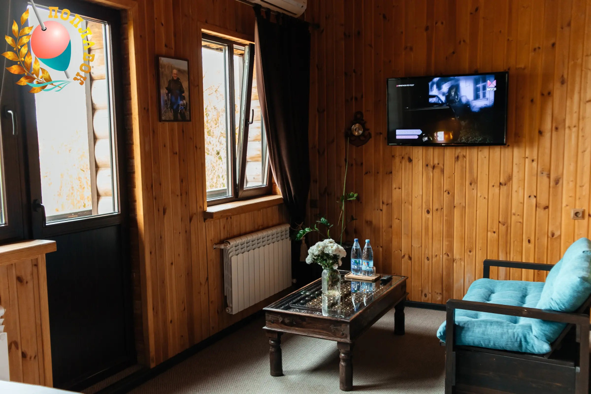 База отдыха Загородный клуб "Поплавок"