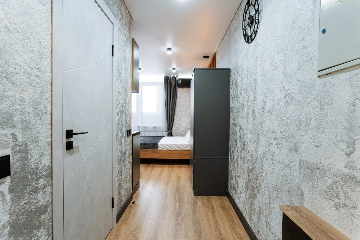 Квартира Уютная студия с дизайнерским ремонтом