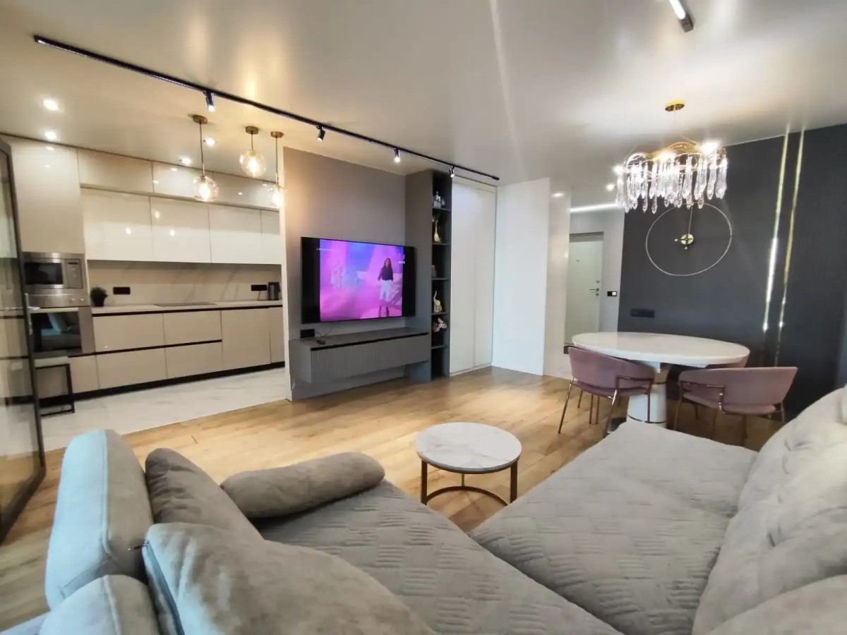 Апартаменты с Дизайнерским Ремонтом