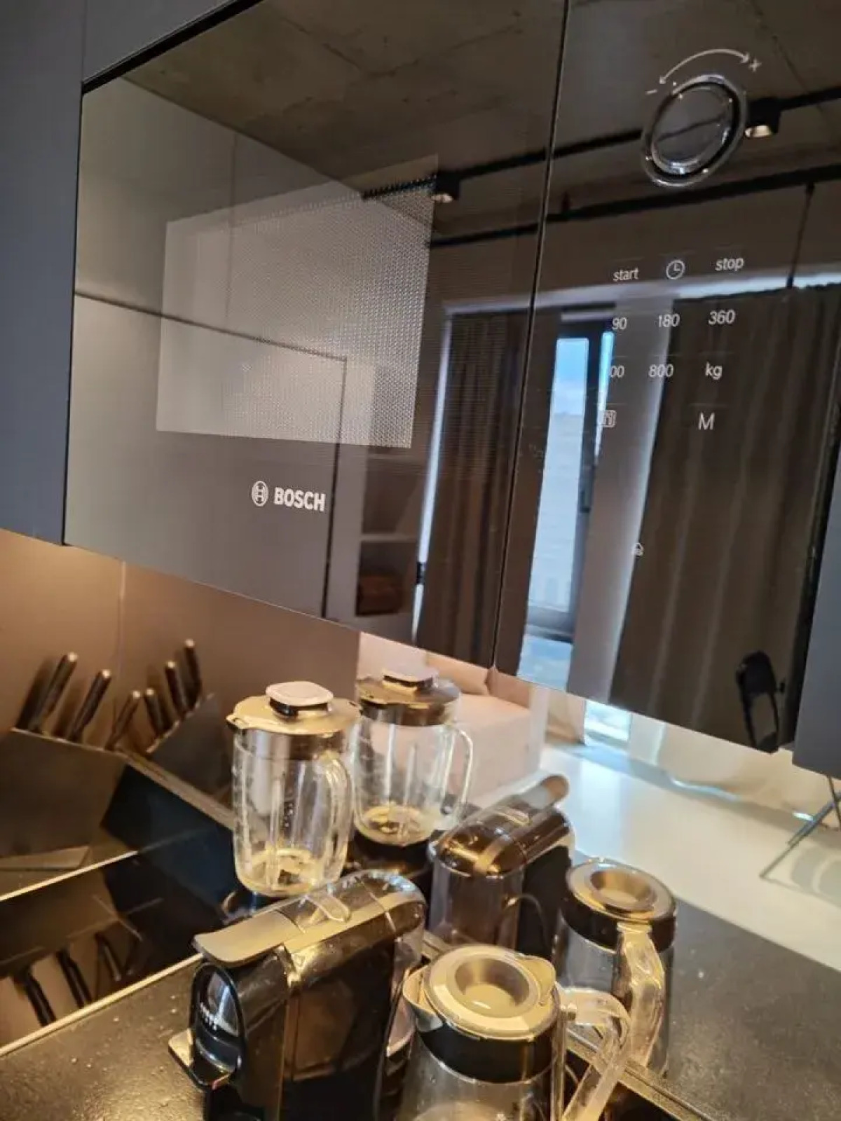 Апартаменты на Холодильном переулке 4