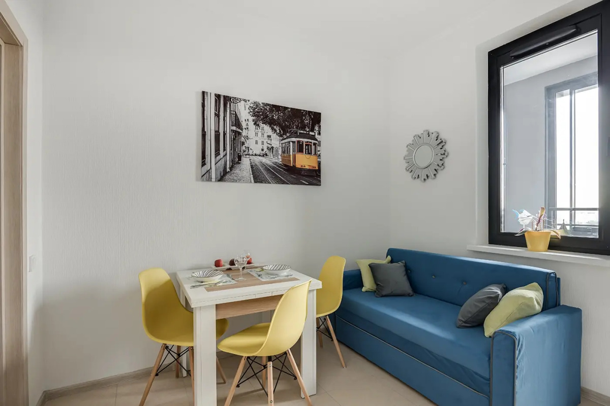 Квартира Русаковская 2-64