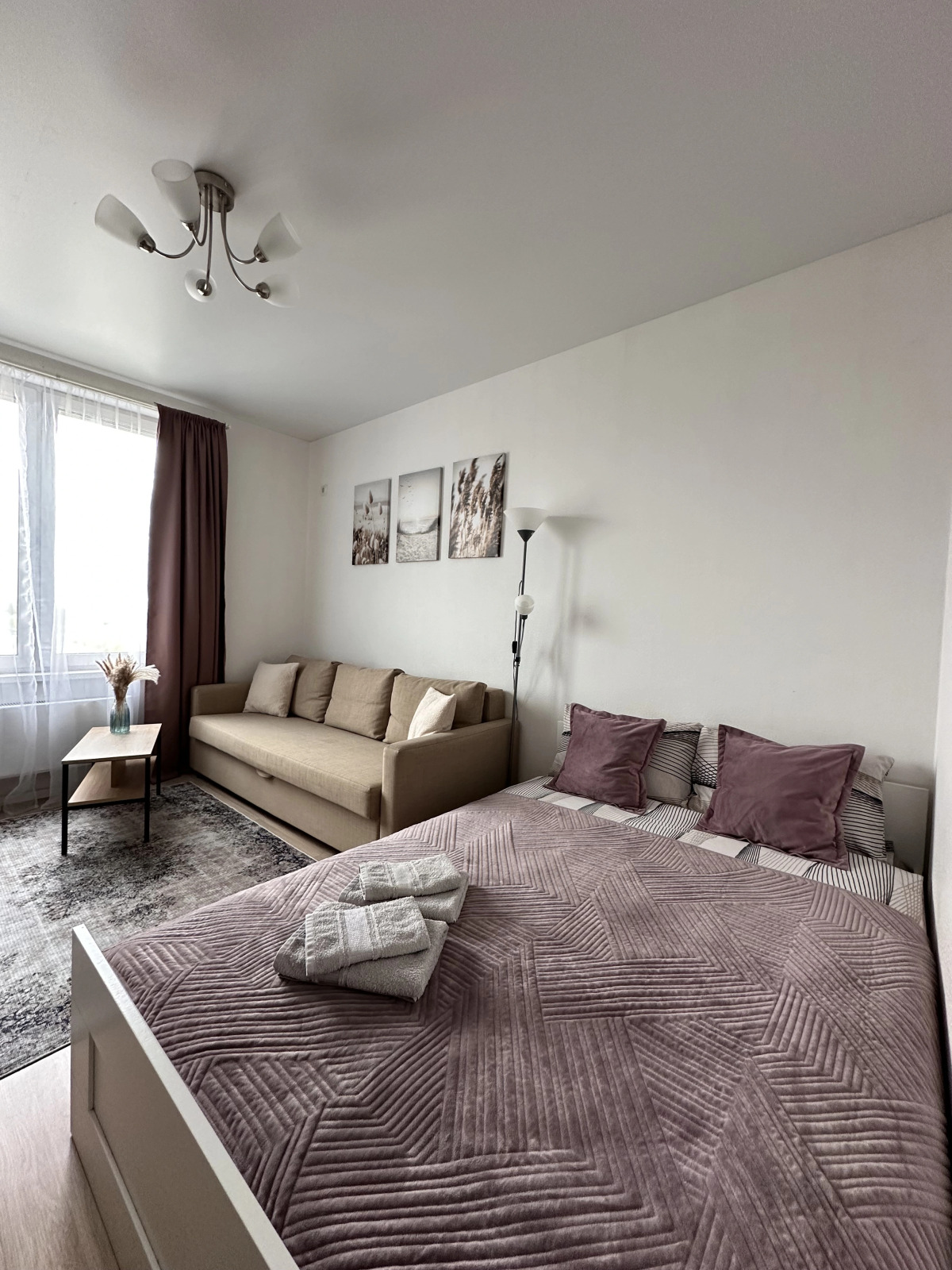 Апартаменты Уютная квартира возле ТЦ Москва