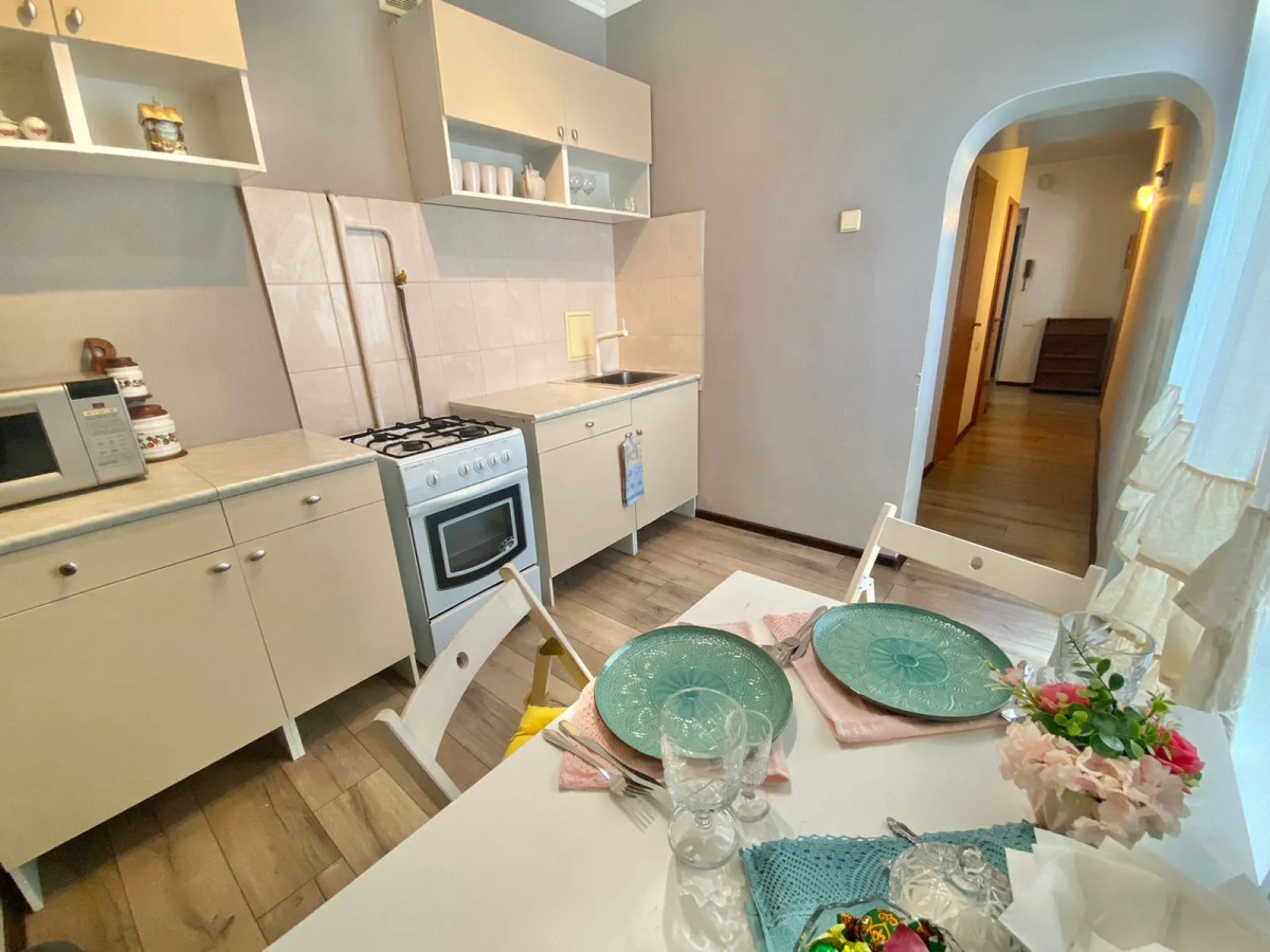 Квартира GoldApart у Арбата на Карманицком переулке