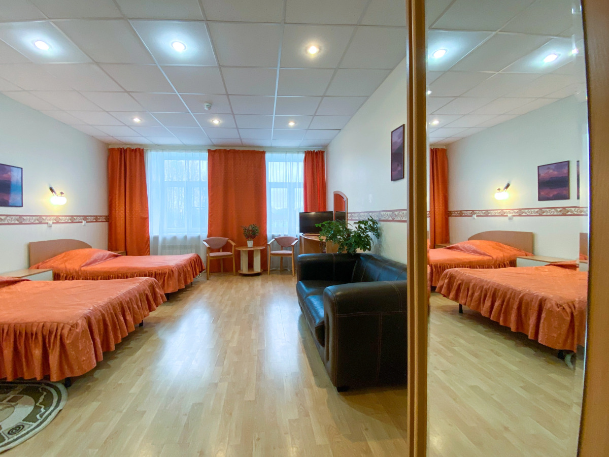 Отель Авиатор