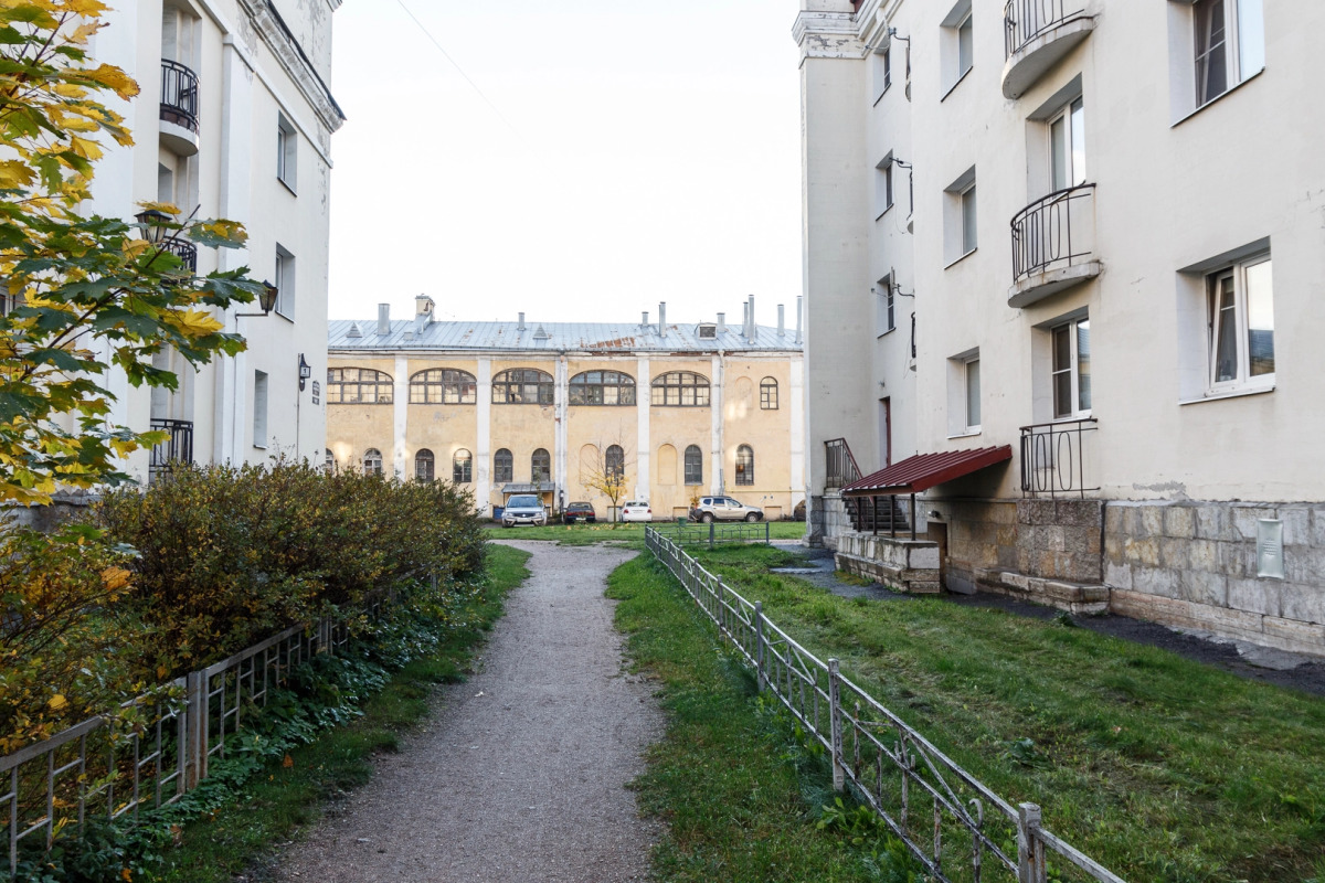 Апартаменты  1912 у Ростральных колонн