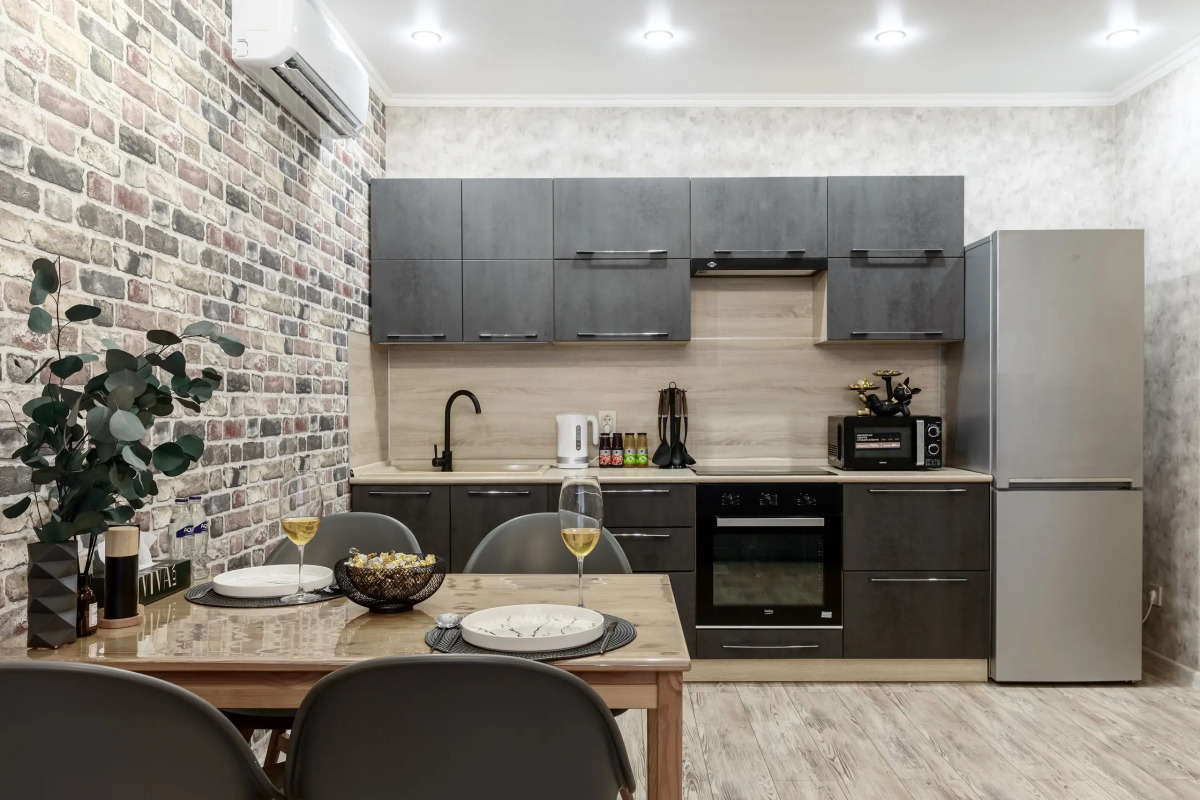 Апартаменты двухкомнатные LUX с видом на ДОН №10