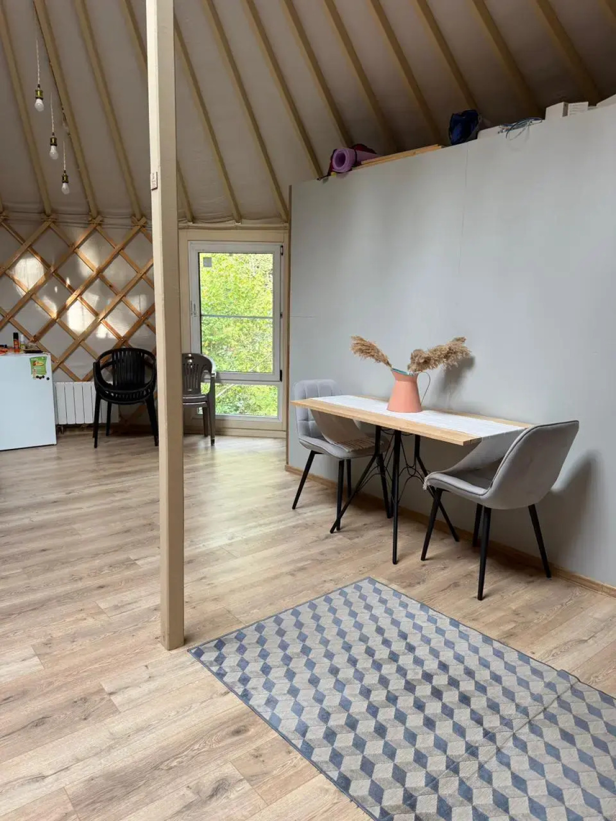 Частный дом Юрта среди сосен